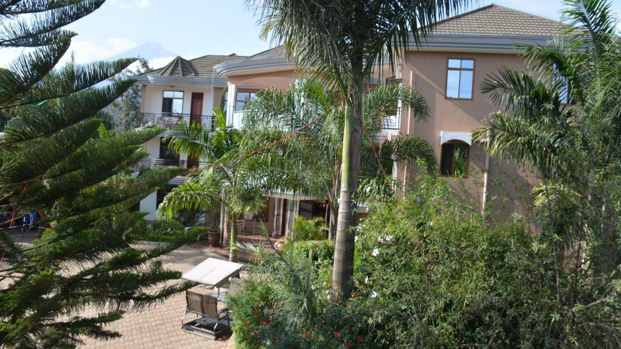 Nejobugg Palace Hotel Nkoanrua 외부 사진