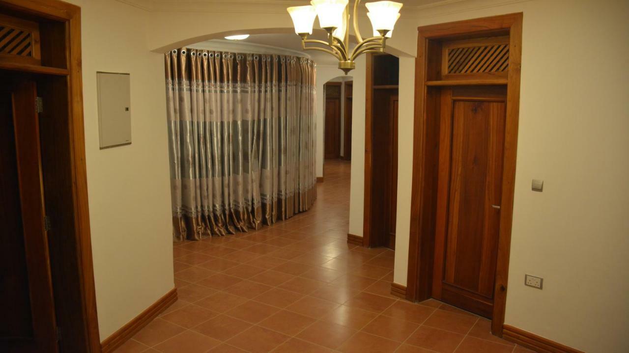 Nejobugg Palace Hotel Nkoanrua 외부 사진